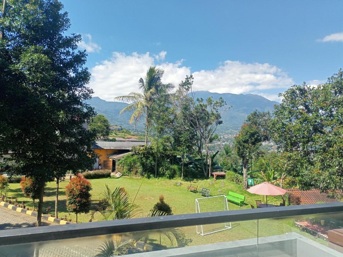 Alfa Resort Hotel And Conference Puncak Exterior photo
